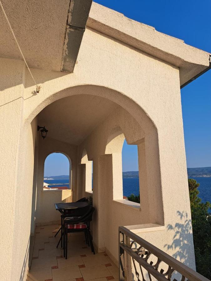 加拉克公寓酒店 杜基拉特 外观 照片